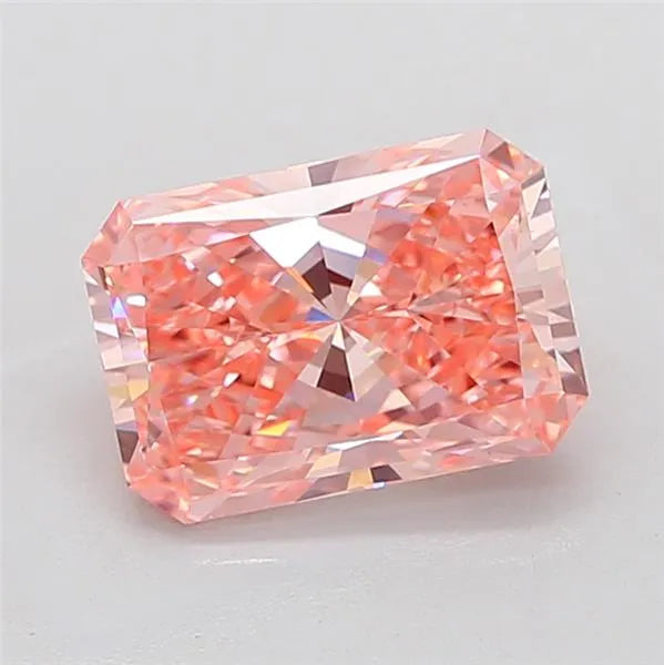 3.53ct Radiant Lab Grown Diamond (Colour Fancy Vivid Pink, Clarity VS1, IGI Certified)