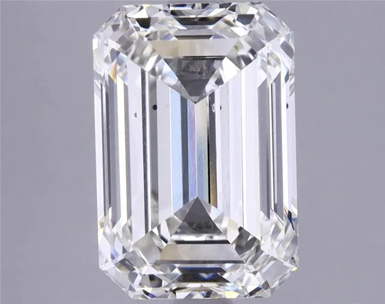 3.77ct Emerald Lab Grown Diamond (Colour G, Clarity VS2, IGI Certified)