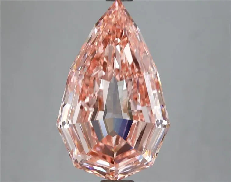 4.05ct Pear Lab Grown Diamond (Colour Fancy Vivid Pink, Clarity VVS2, IGI Certified)