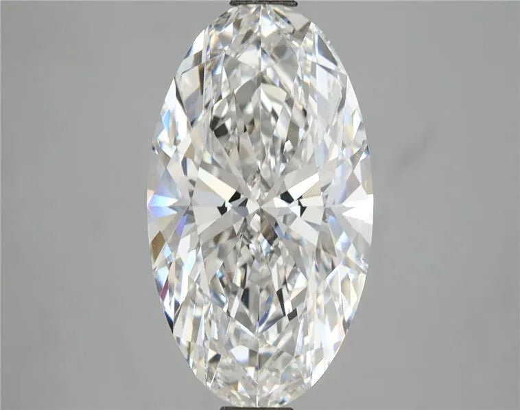 4.38ct Oval Lab Grown Diamond (Colour F, Clarity VVS2, IGI Certified)