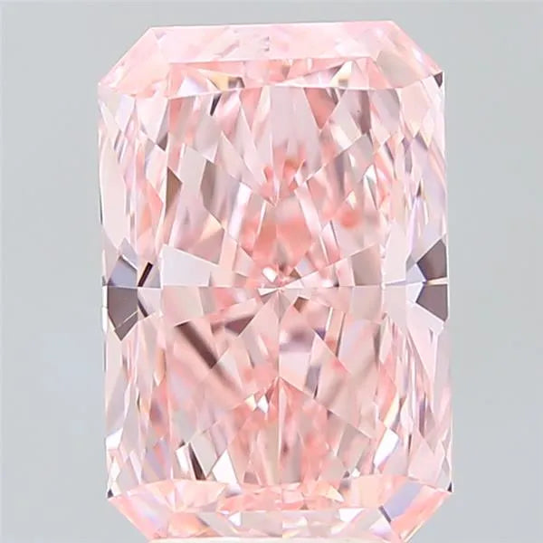 4.51ct Radiant Lab Grown Diamond (Colour Fancy Vivid Pink, Clarity VVS2, IGI Certified)