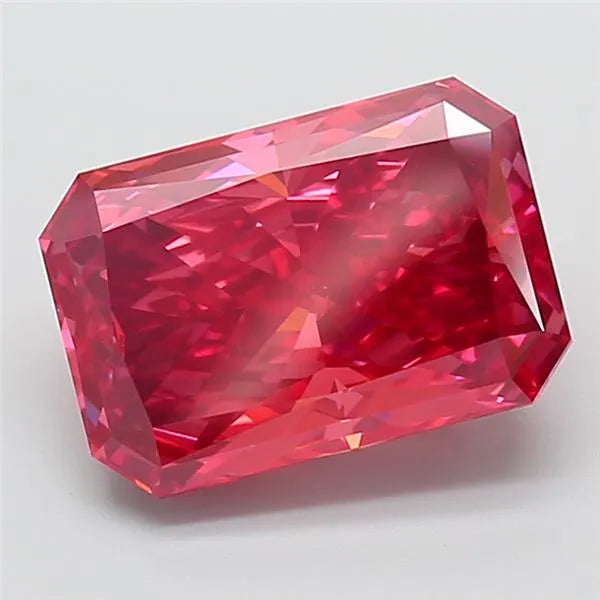 6.72ct Radiant Lab Grown Diamond (Colour Fancy Vivid Pink, Clarity VVS2, IGI Certified)