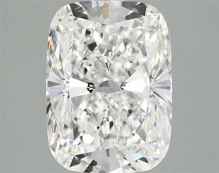 2.66ct Cushion modified Lab Grown Diamond (Colour E, Clarity VS2, IGI Certified)