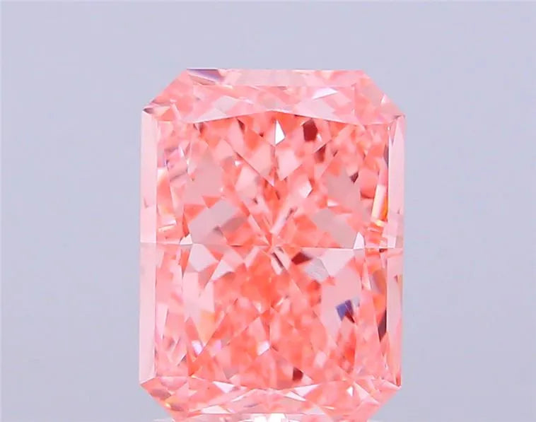 3.53ct Radiant Lab Grown Diamond (Colour Fancy Vivid Pink, Clarity VVS2, IGI Certified)