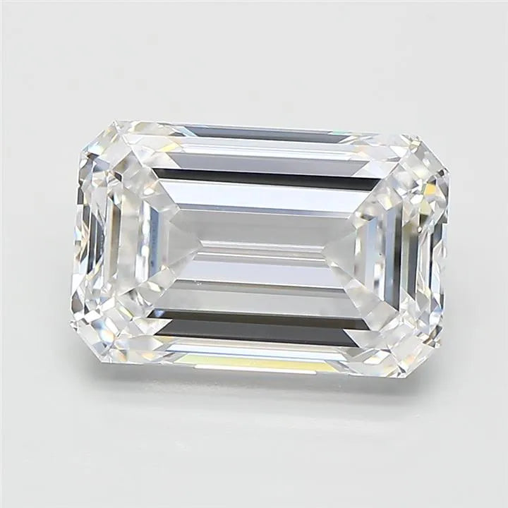 4.00ct Emerald Lab Grown Diamond (Colour D, Clarity VS1, IGI Certified)