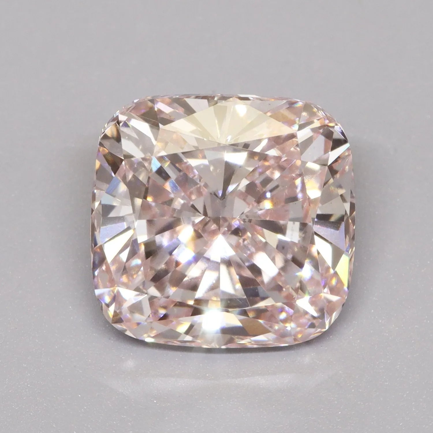 4.02ct Cushion modified Lab Grown Diamond (Colour Fancy Pink, Clarity VS1, IGI Certified)