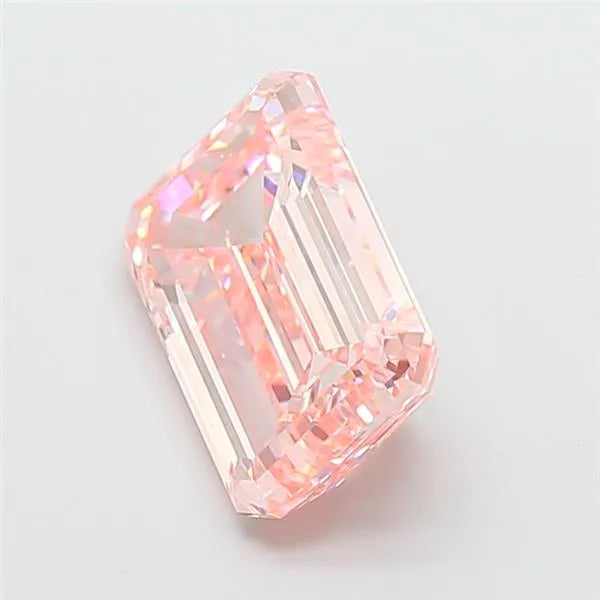 5.01ct Emerald Lab Grown Diamond (Colour Fancy Intense Pink, Clarity VS1, IGI Certified)