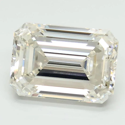 5.02ct Emerald Lab Grown Diamond (Colour Fancy Intense Pink, Clarity VVS2, IGI Certified)