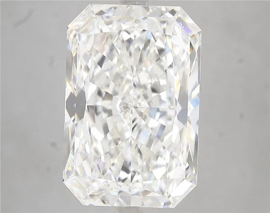5.05ct Radiant Lab Grown Diamond (Colour E, Clarity VVS2, IGI Certified)