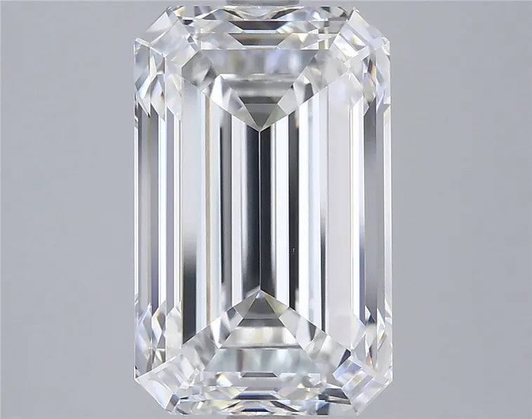 5.56ct Emerald Lab Grown Diamond (Colour E, Clarity VVS1, IGI Certified)