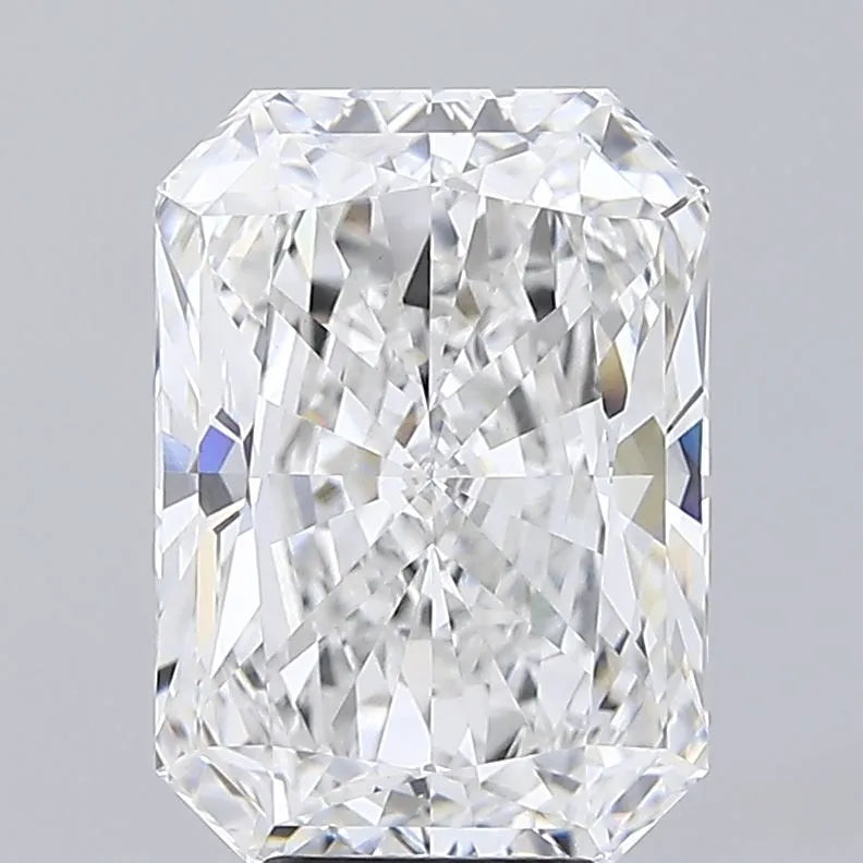 6.08ct Radiant Lab Grown Diamond (Colour E, Clarity VVS2, IGI Certified)
