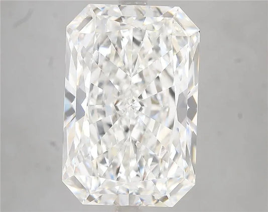 7.47ct Radiant Lab Grown Diamond (Colour G, Clarity VVS2, IGI Certified)