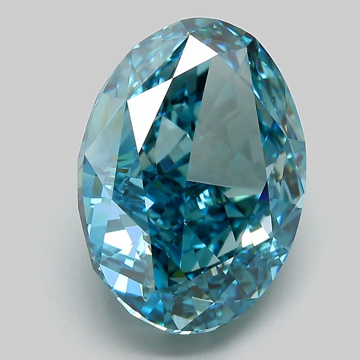 8.39ct Oval Lab Grown Diamond (Colour Fancy Vivid Greenish Blue, Clarity VVS2, IGI Certified)