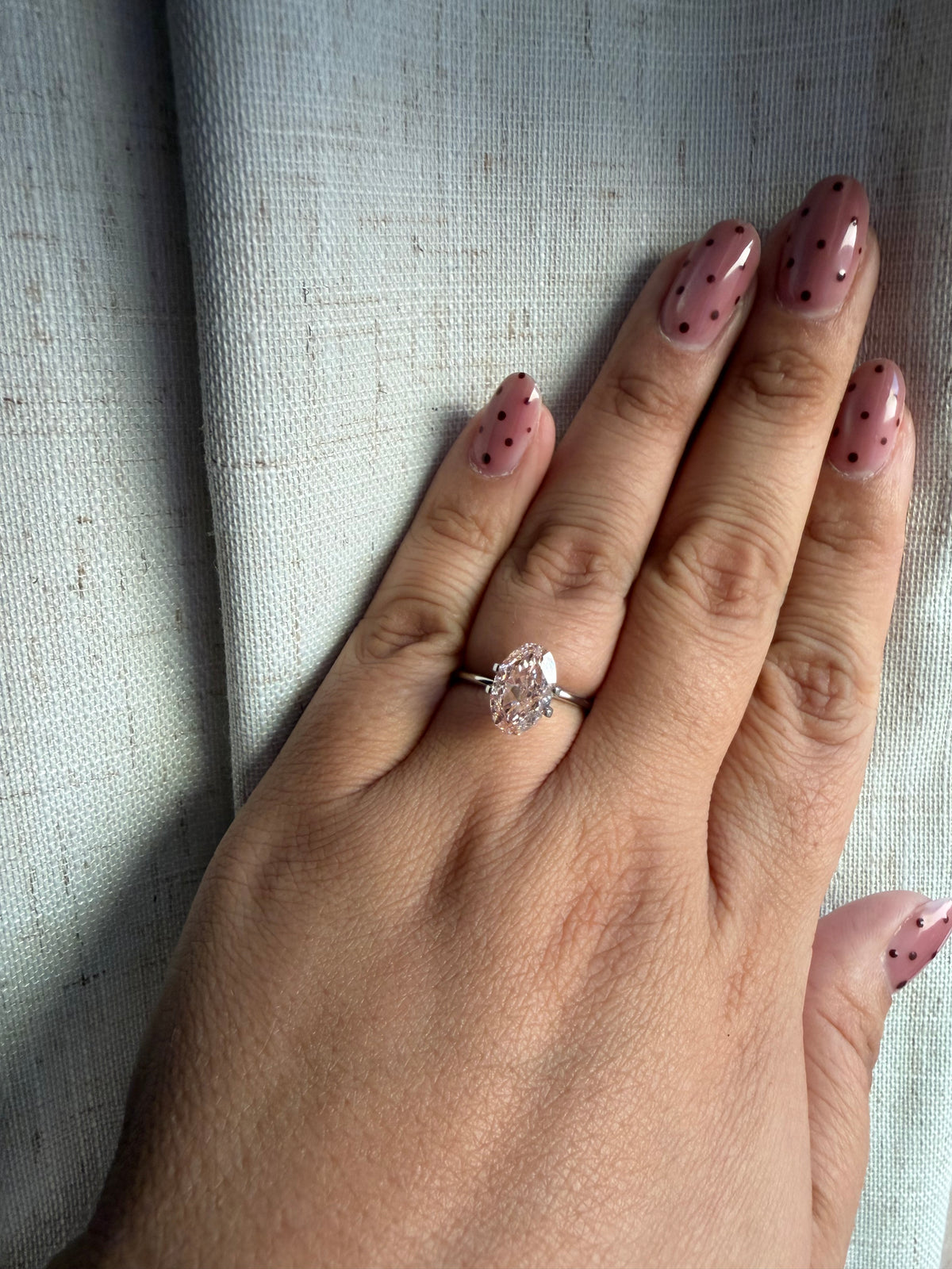 Oval 3.01ct Fancy Intense Pink VS2 - Loose Lab Diamond